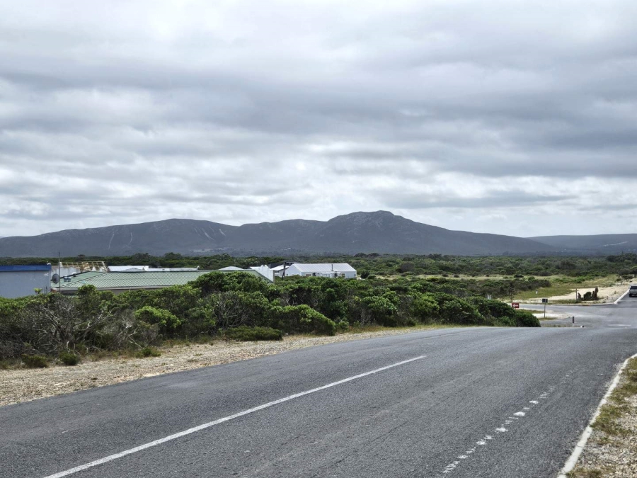 0 Bedroom Property for Sale in Pearly Beach Western Cape